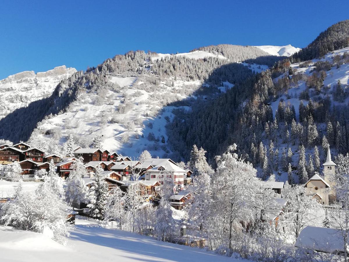 Chalet Waldrand Inden المظهر الخارجي الصورة