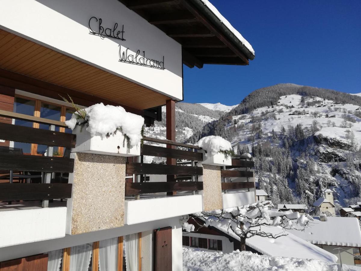 Chalet Waldrand Inden المظهر الخارجي الصورة